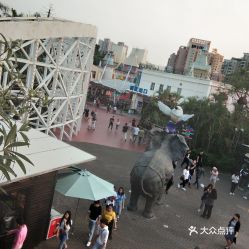乐玩游戏盒子下载 